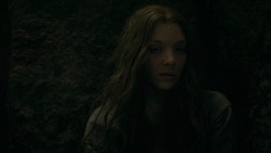 extant_GameOfThrones_5x07-TheGift_5436