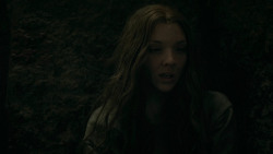 extant_GameOfThrones_5x07-TheGift_5437