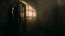 extant_GameOfThrones_5x07-TheGift_5530