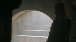 extant_GameOfThrones_5x07-TheGift_5711