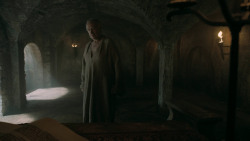 extant_GameOfThrones_5x07-TheGift_5734