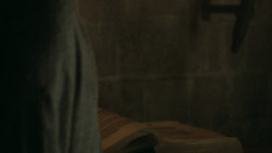 extant_GameOfThrones_5x07-TheGift_5832