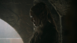 extant_GameOfThrones_5x07-TheGift_5857