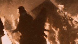 extant_GameOfThrones_5x09-TheDanceOfDragons_0102