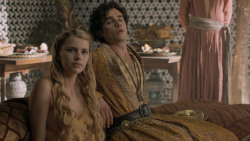 extant_GameOfThrones_5x09-TheDanceOfDragons_1054