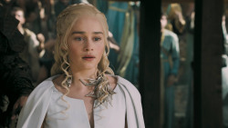 extant_GameOfThrones_5x09-TheDanceOfDragons_4397