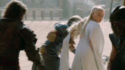extant_GameOfThrones_5x09-TheDanceOfDragons_4792
