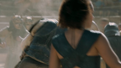 extant_GameOfThrones_5x09-TheDanceOfDragons_4971