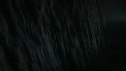 extant_GameOfThrones_6x01-TheRedWoman_0001
