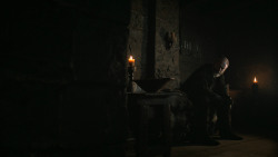 extant_GameOfThrones_6x01-TheRedWoman_0116