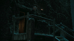 extant_GameOfThrones_6x01-TheRedWoman_0125