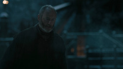 extant_GameOfThrones_6x01-TheRedWoman_0164