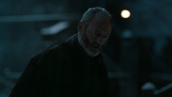 extant_GameOfThrones_6x01-TheRedWoman_0169