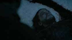 extant_GameOfThrones_6x01-TheRedWoman_0183