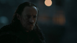 extant_GameOfThrones_6x01-TheRedWoman_0212