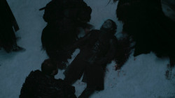extant_GameOfThrones_6x01-TheRedWoman_0214