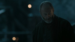 extant_GameOfThrones_6x01-TheRedWoman_0233