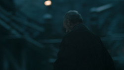 extant_GameOfThrones_6x01-TheRedWoman_0239