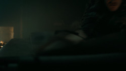 extant_GameOfThrones_6x01-TheRedWoman_0242