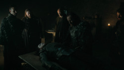 extant_GameOfThrones_6x01-TheRedWoman_0265