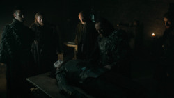 extant_GameOfThrones_6x01-TheRedWoman_0266