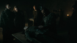 extant_GameOfThrones_6x01-TheRedWoman_0268