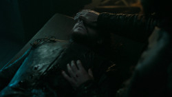extant_GameOfThrones_6x01-TheRedWoman_0293