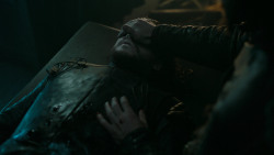 extant_GameOfThrones_6x01-TheRedWoman_0295
