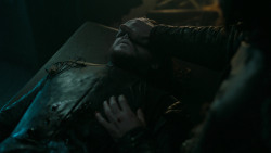 extant_GameOfThrones_6x01-TheRedWoman_0296