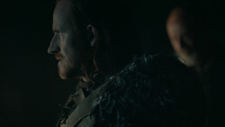 extant_GameOfThrones_6x01-TheRedWoman_0316