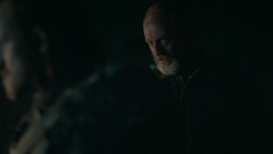 extant_GameOfThrones_6x01-TheRedWoman_0326