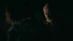 extant_GameOfThrones_6x01-TheRedWoman_0350