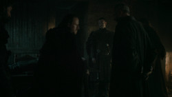 extant_GameOfThrones_6x01-TheRedWoman_0355