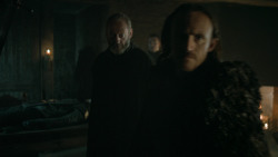 extant_GameOfThrones_6x01-TheRedWoman_0375