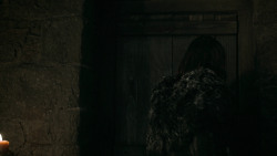 extant_GameOfThrones_6x01-TheRedWoman_0379
