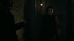 extant_GameOfThrones_6x01-TheRedWoman_0390