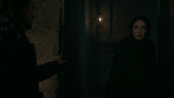 extant_GameOfThrones_6x01-TheRedWoman_0393