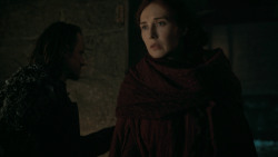 extant_GameOfThrones_6x01-TheRedWoman_0401