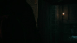 extant_GameOfThrones_6x01-TheRedWoman_0404