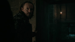 extant_GameOfThrones_6x01-TheRedWoman_0405