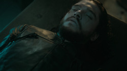 extant_GameOfThrones_6x01-TheRedWoman_0441