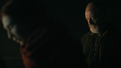 extant_GameOfThrones_6x01-TheRedWoman_0461