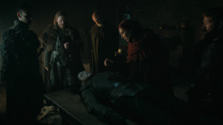 extant_GameOfThrones_6x01-TheRedWoman_0475