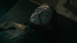 extant_GameOfThrones_6x01-TheRedWoman_0494