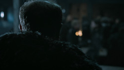 extant_GameOfThrones_6x01-TheRedWoman_0502