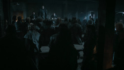 extant_GameOfThrones_6x01-TheRedWoman_0524