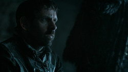 extant_GameOfThrones_6x01-TheRedWoman_0557