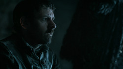 extant_GameOfThrones_6x01-TheRedWoman_0558