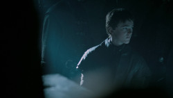 extant_GameOfThrones_6x01-TheRedWoman_0560