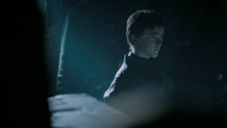 extant_GameOfThrones_6x01-TheRedWoman_0602